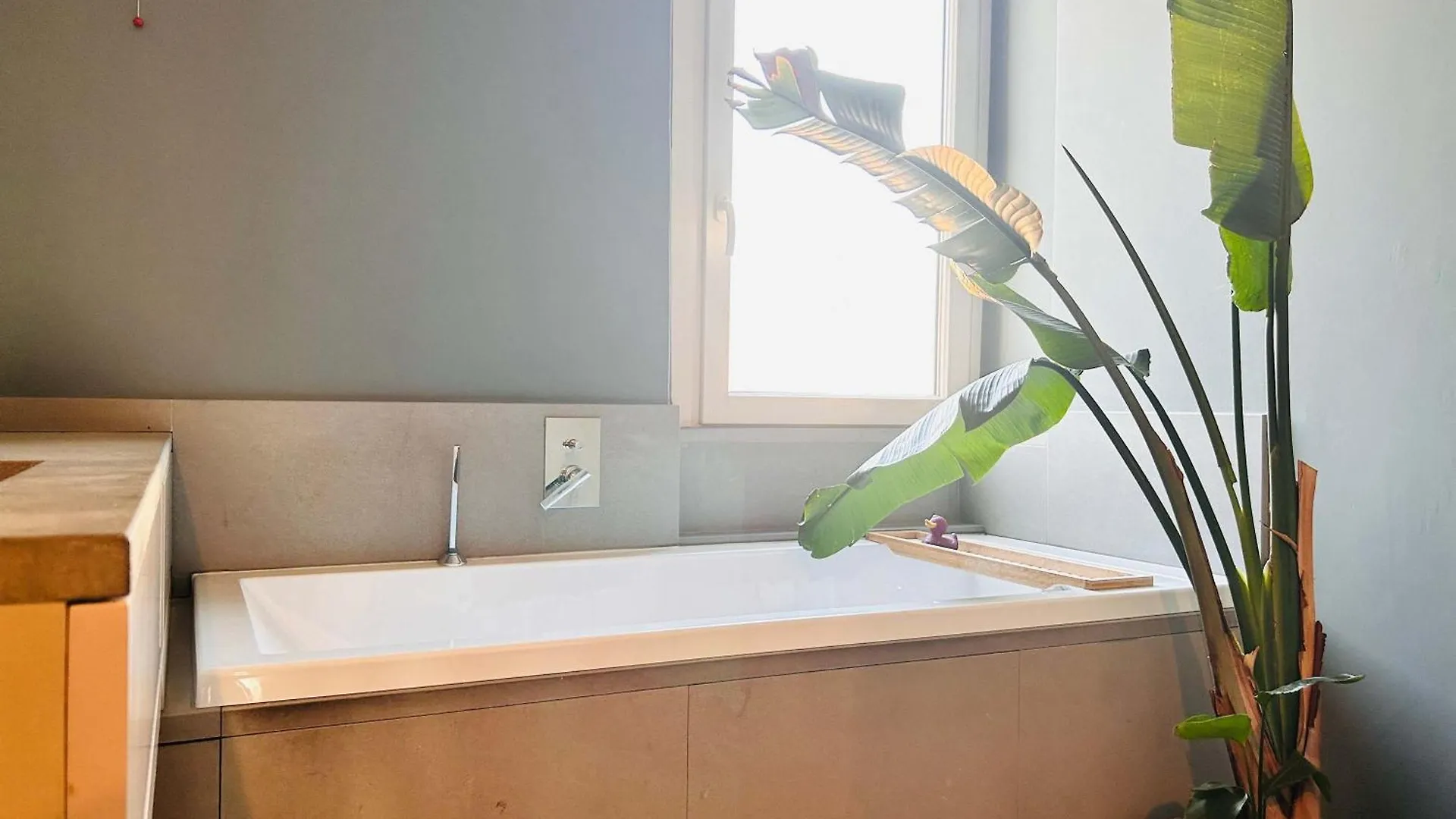 Homeby, Casa Canonica Charming Apartment In Arco Della Pace Milan Italy