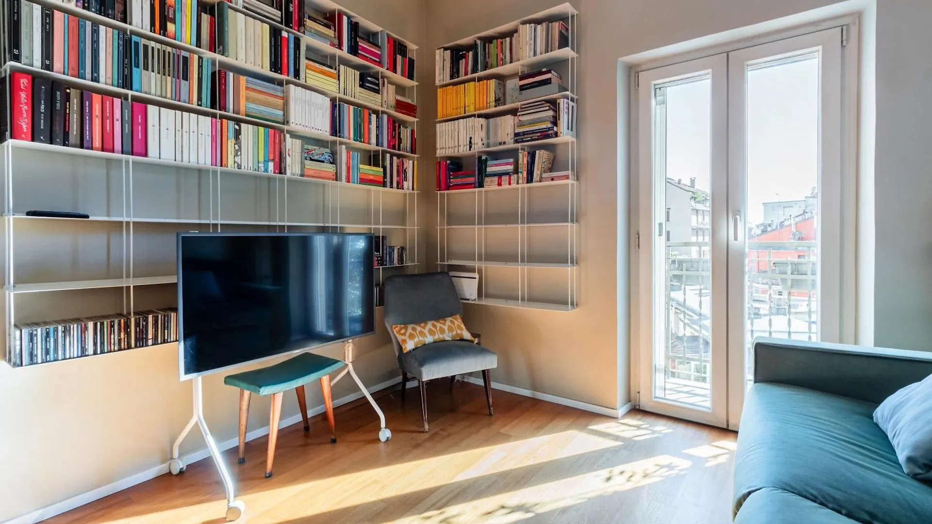 Homeby, Casa Canonica Charming Apartment In Arco Della Pace Milan Italy