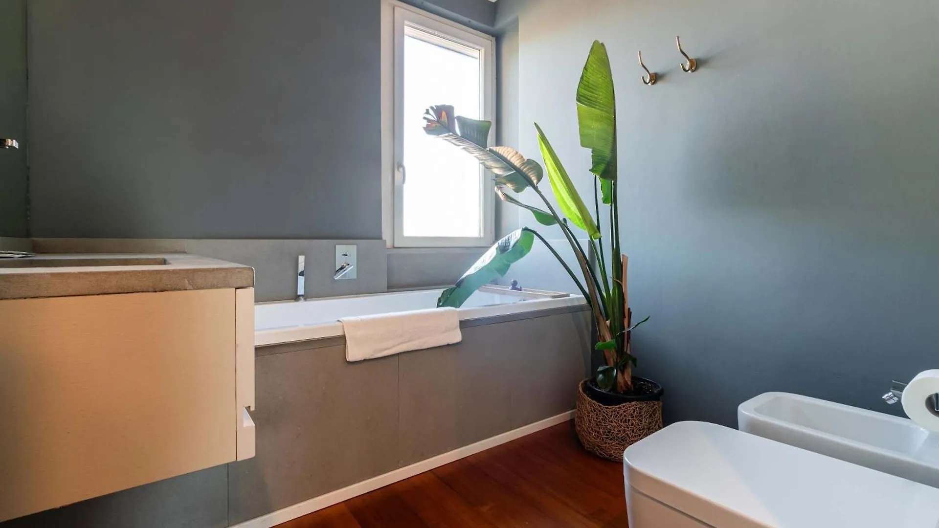 Homeby, Casa Canonica Charming Apartment In Arco Della Pace Milan