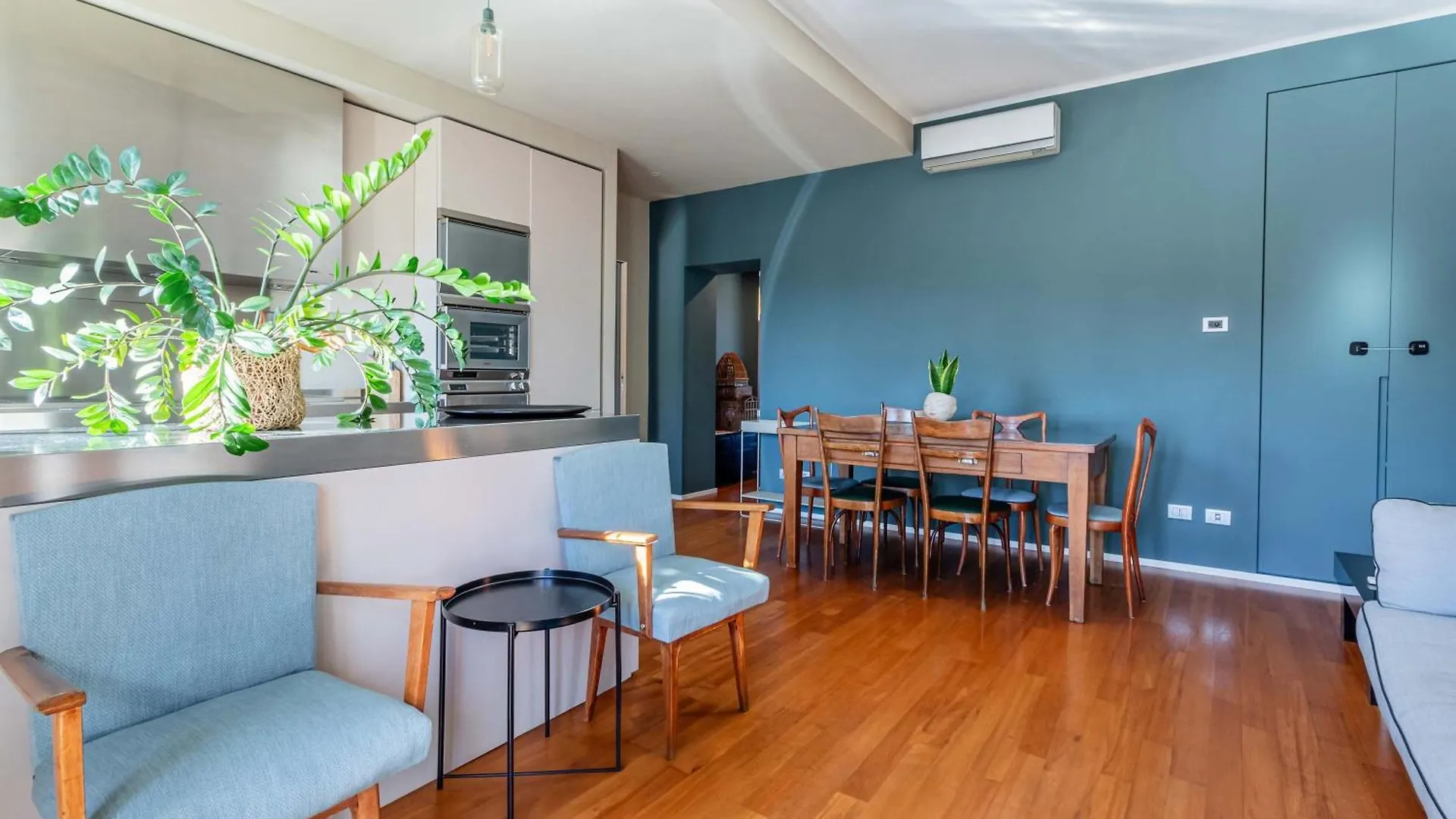 Homeby, Casa Canonica Charming Apartment In Arco Della Pace Milan